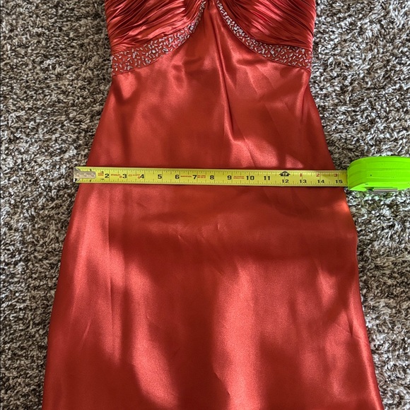 Formal Dress - Picture 7 of 7